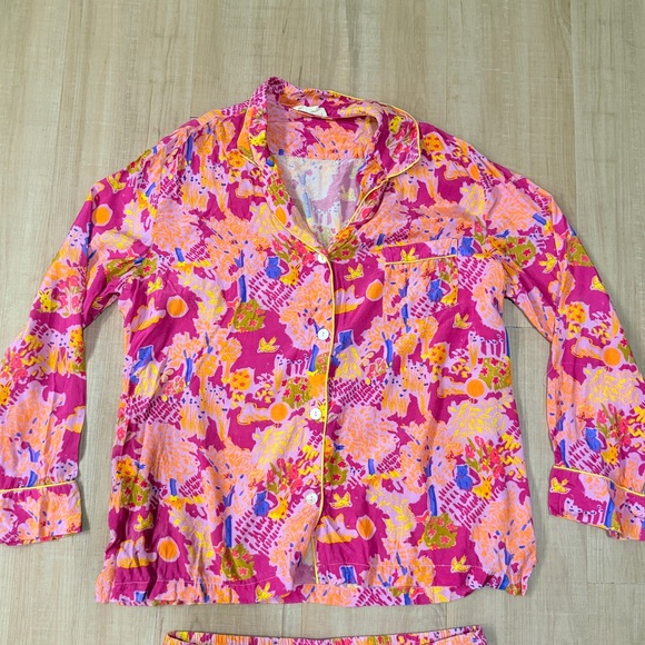 Colorful Roller Rabbit Pajama set - Picture 4 of 6